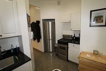 Rented by Mossanen Group