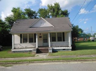 219 E Fairlee St, Marion, SC 29571