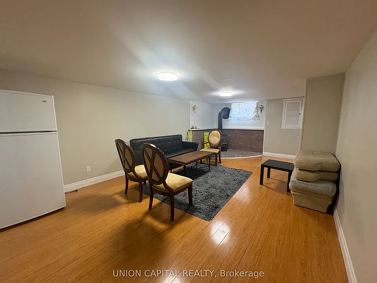 248 James Ave #LOWER — Photo 7