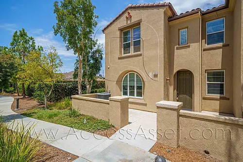 1800 E Lakeshore Dr #204 Photo 1
