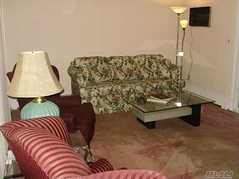 4th image of 156 Caldwell Ave