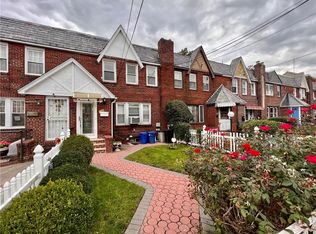 11424 201st St, Saint Albans, NY 11412
