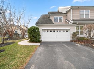 1 High Ridge Ln, Middletown, NY 10940