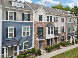 609 Brickell Chase, Chesapeake, VA 23324
