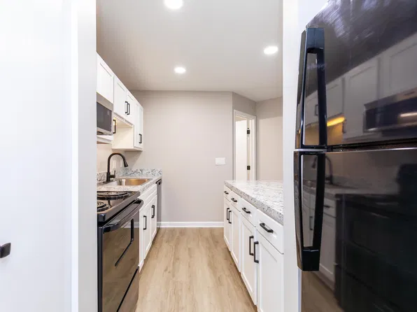 Market Mohawk Apartments