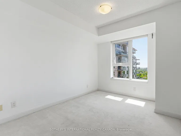 25 Town Centre Ct #3208 — Photo 11