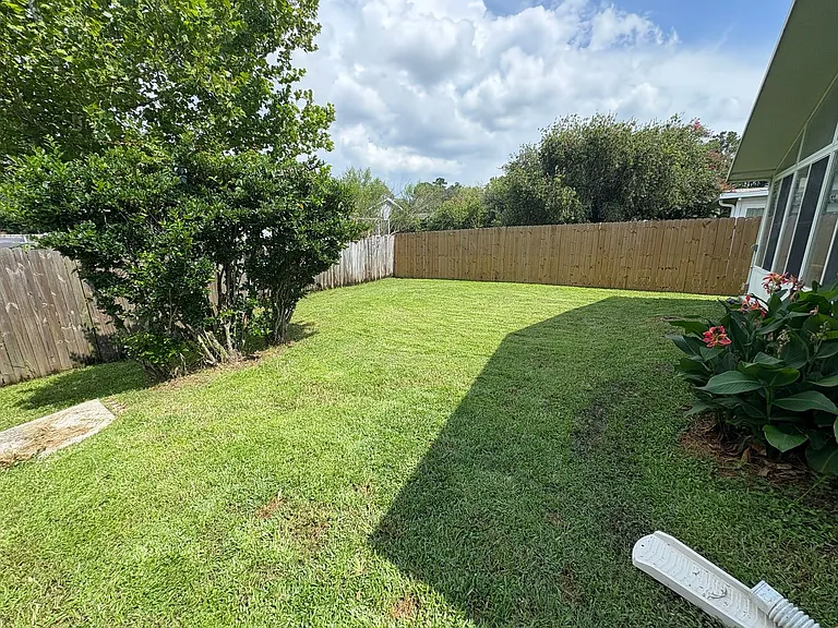 1559 Irishwood Ct — Photo 20