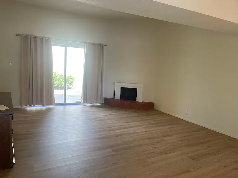 28 Casa Hermosa Dr NE — Photo 5