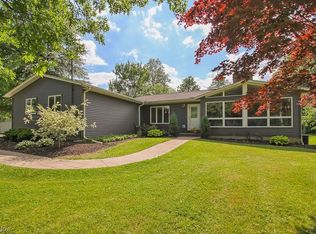 16014 Cowley Rd, Grafton, OH 44044