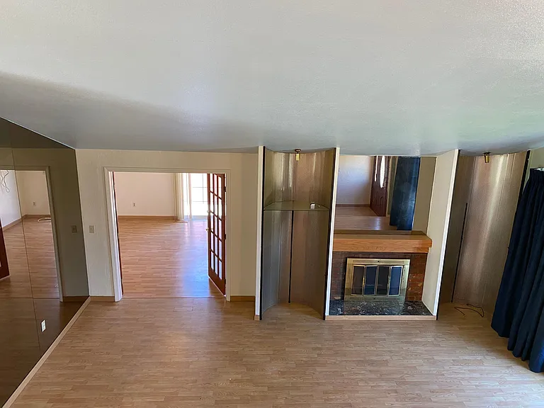825 Coakley Dr — Photo 14