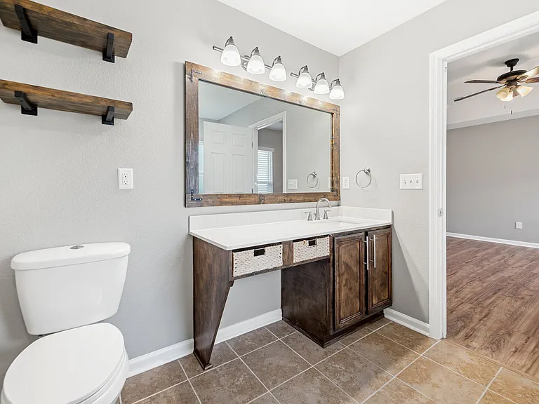7377 Benes Trl — Photo 27