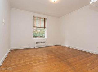 3711 84th St APT 2, Flushing, NY 11372