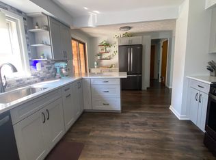 213 Colonial Dr, Webster, NY 14580