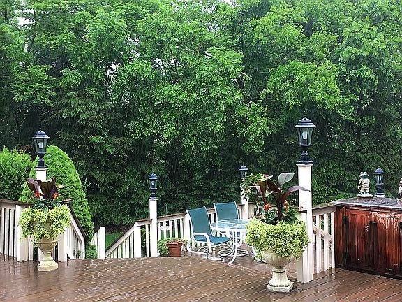 3rd image of 30 Eagle Ct