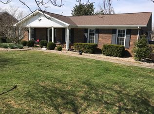 605 Hickory Ln, Elizabethtown, KY