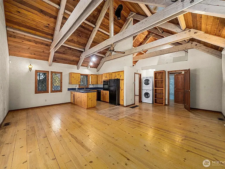 1728 S. Waco Street — Photo 51