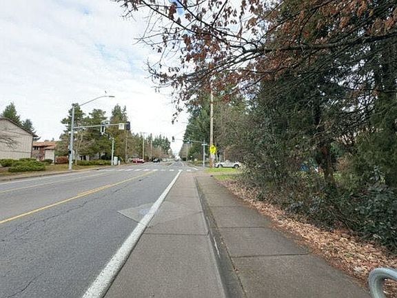 5th image of 3734 12th St SE