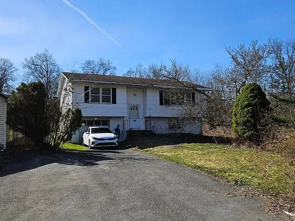 457 Clove Rd, Monroe, NY 10950