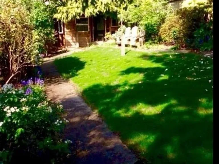 623 Carol Way #B — Photo 55