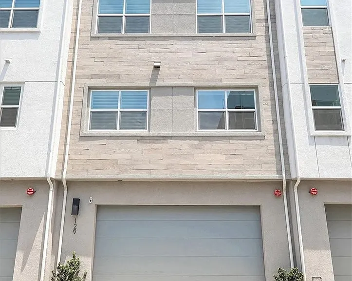 987 E Mason Ln #129 — Photo 42
