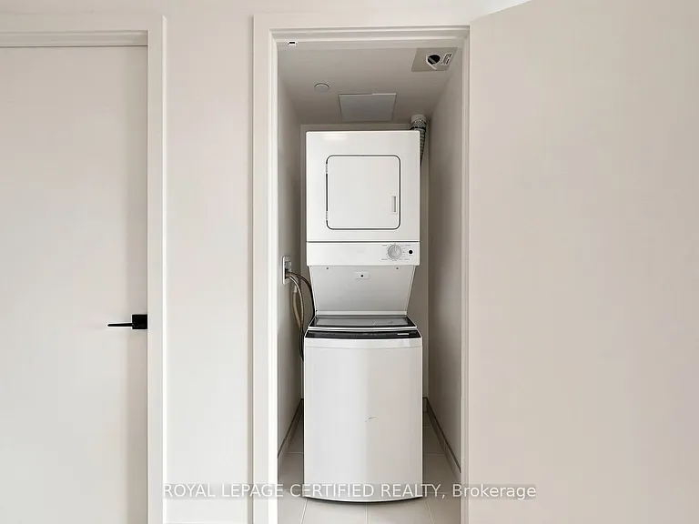 1185 Dupont St #2408 — Photo 32