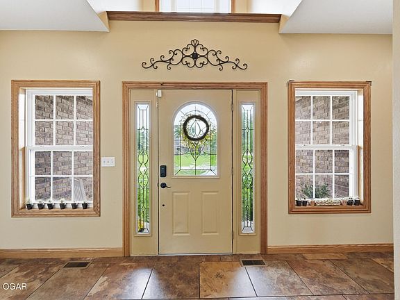 5th image of 2355 S County Ln #124