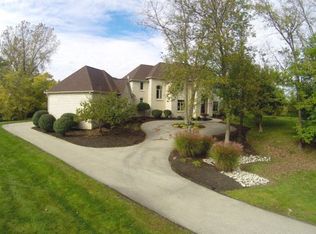 6749 Thoroughbred Dr, Indianapolis, IN