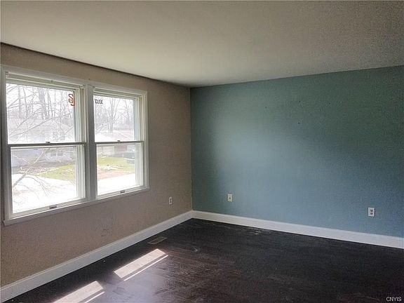5th image of 4173 Balboa Dr