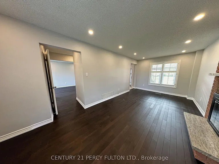 54 Rolling Acres Dr — Photo 20