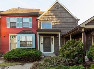 75 Wood Duck Ct, Hackettstown, NJ 07840