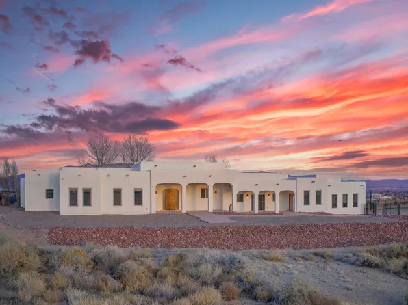 1500 12th St SE, Rio Rancho, NM 87124