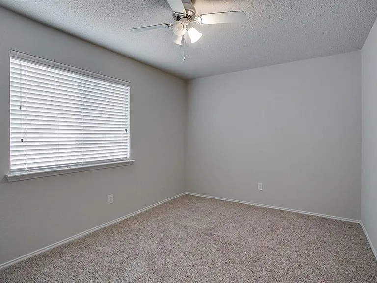 7808 Silver Sage Dr — Photo 9