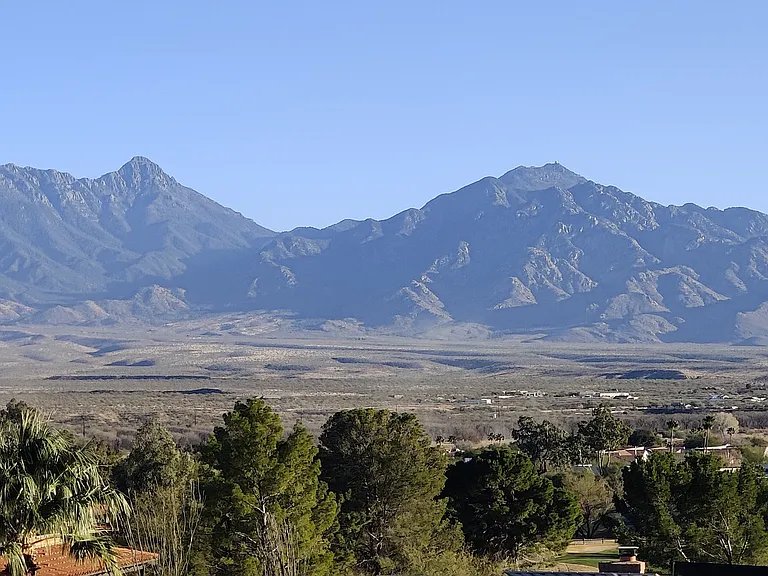 Panoramic Paradise: the view from the back terrace and house