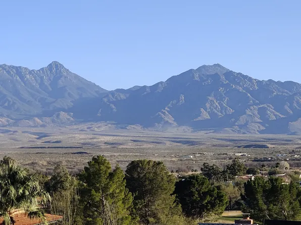 897 W Desert Hills Dr, Green Valley, AZ 85622