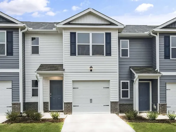 181 Holton St, Smithfield, NC 27577