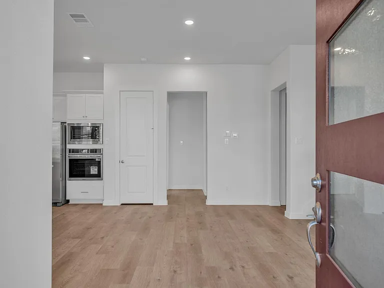 3244 Loam Ln — Photo 5