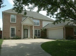 5818 Indian Hills Dr, Garland, TX 75044