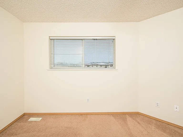 610 King St — Photo 48