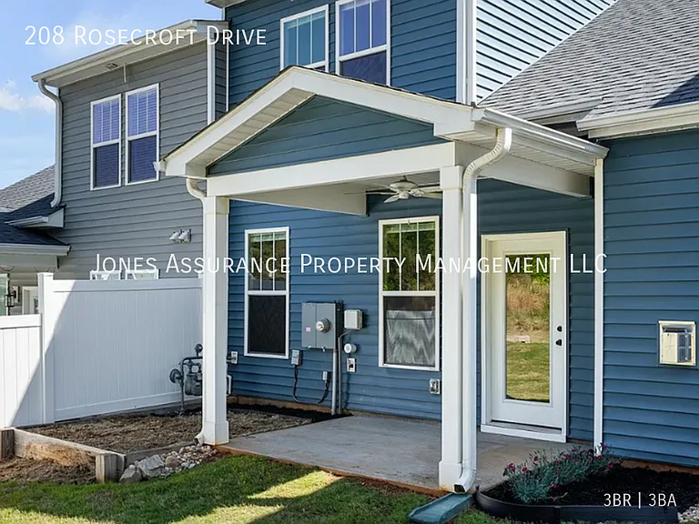 208 Rosecroft Dr — Photo 18
