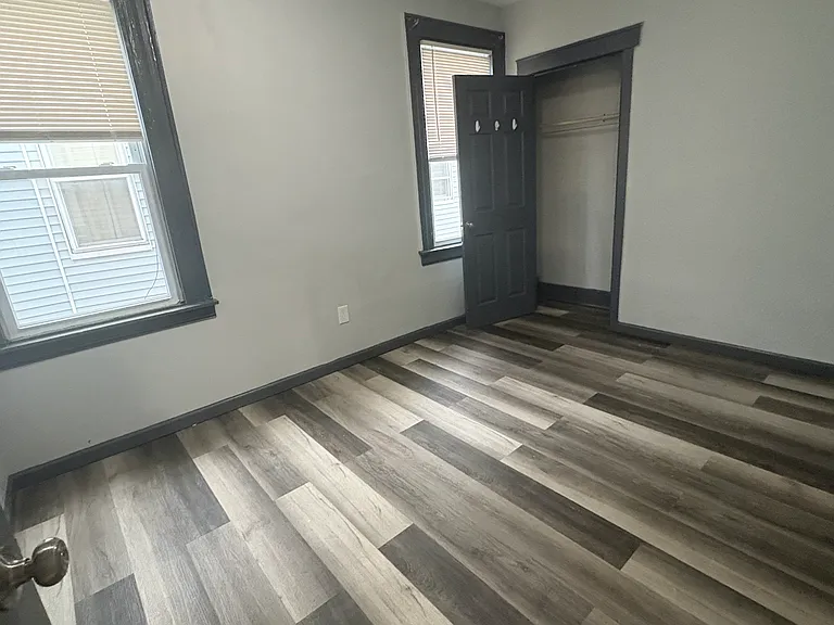 874-876 S 20th St #2 — Photo 5
