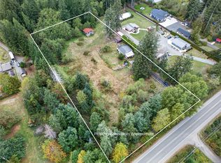 6553 Island Hwy N, Comox Valley, BC V0R 1W0
