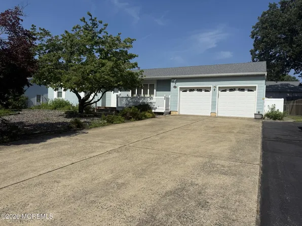 319 Savannah Road, Toms River, NJ 08757