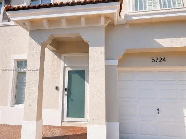 5724 NW 112th Pl #5724, Miami, FL 33178