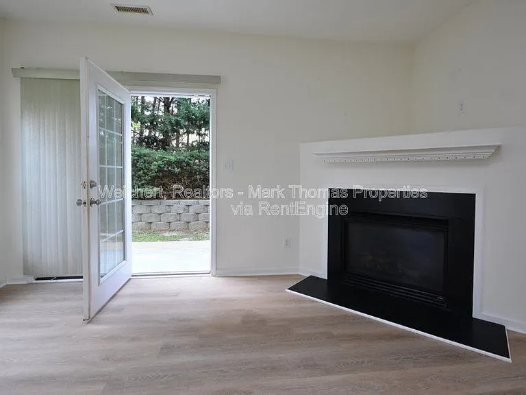 1326 Holly Grove Way — Photo 14