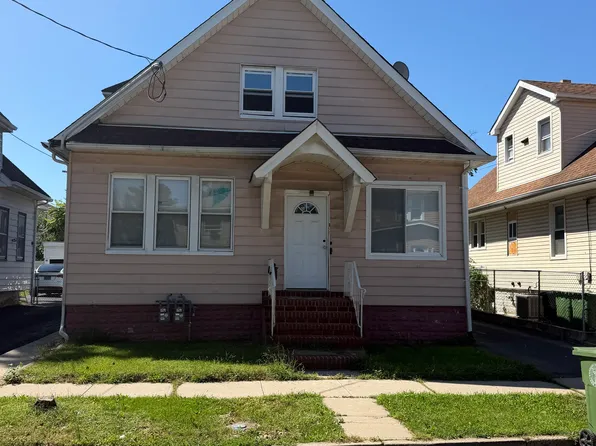 1102 Drake Ave #2, Roselle, NJ 07203