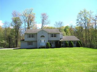 11 Dreps Dr, Mahopac, NY 10541
