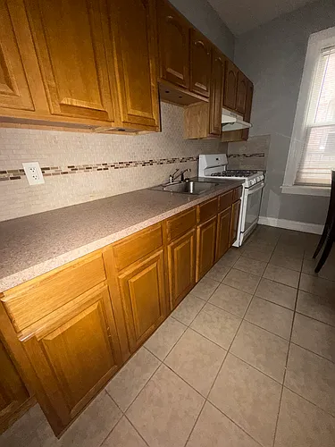 160 Avenue C Photo 1
