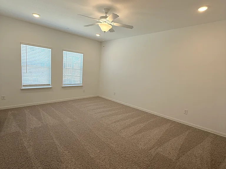 4416 Henderson Ave — Photo 12