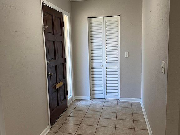 2nd image of 396 Regency Wood Dr #17