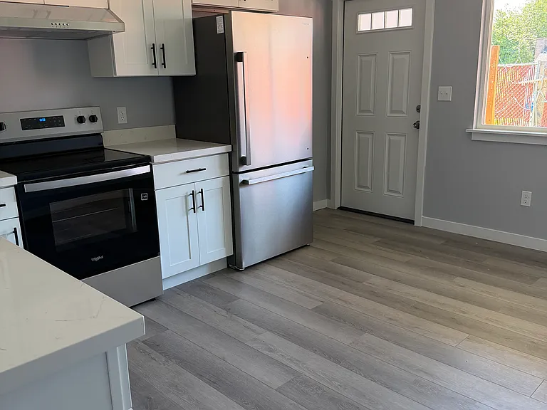 840 SW 154th St #8 — Photo 5